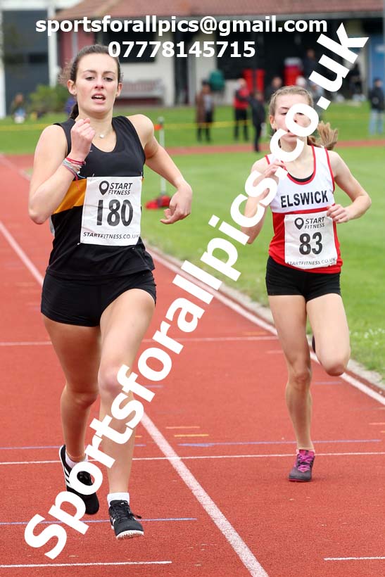 800 metres, NECAA Open Meeting, Morpeth, Sunday, September 27th. David T. Hewitson/Sports for All Pics